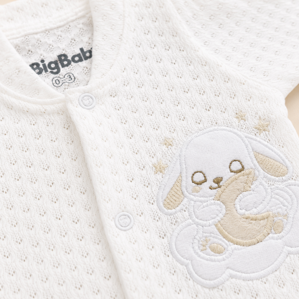 ⚪️ Conjunto Tejido 5 Piezas – Blanco Conejito | Mara Baby