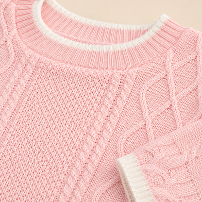 Conjunto Tejido Bebé Niña Ref. Aly 6 Piezas — Sweater Cable Knit Rosa + Pantalón Crema | Mara Baby