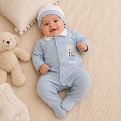Conjunto de Salida Bebé Niño Enterizo Azul Cielo con Gorro Osito Elegante | Mara Baby