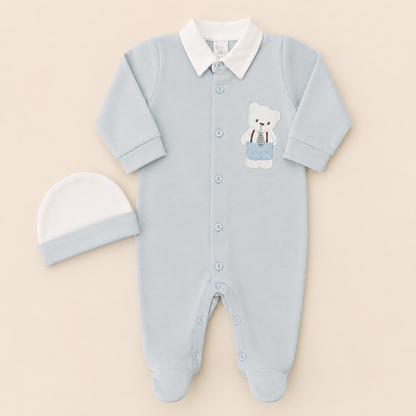 Conjunto de Salida Bebé Niño Enterizo Azul Cielo con Gorro Osito Elegante | Mara Baby