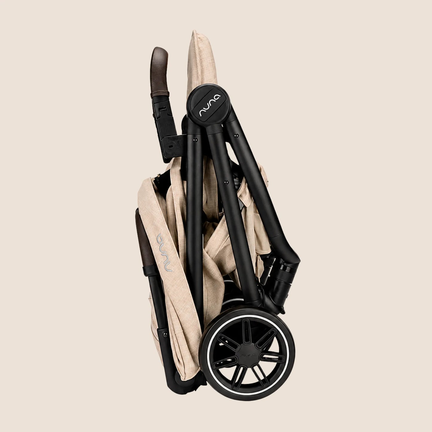 Coche Nuna Trvl - biscotti  | Mara Baby Tienda