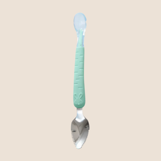 ⭕️CUCHARA 2 EN 1 CON MANGO DE SILICONA ANTIDESLIZANTE - VERDE