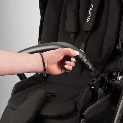 Coche Nuna SWIV™ | Mara Baby Tienda