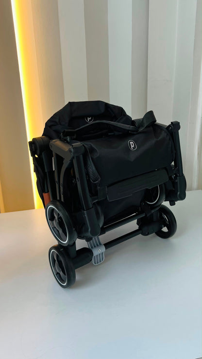 Coche Priori Clik It Negro – Compacto y Ultraliviano 6 kg