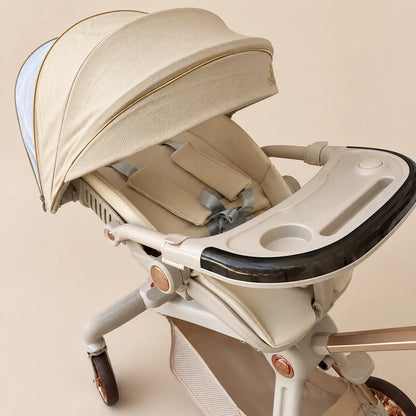 Triciclo de Lujo Castillitos Beige con Detalles Dorados
