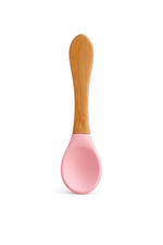 CUCHARA DE ALIMENTACION EN SILICONA CON MANGO DE BAMBU