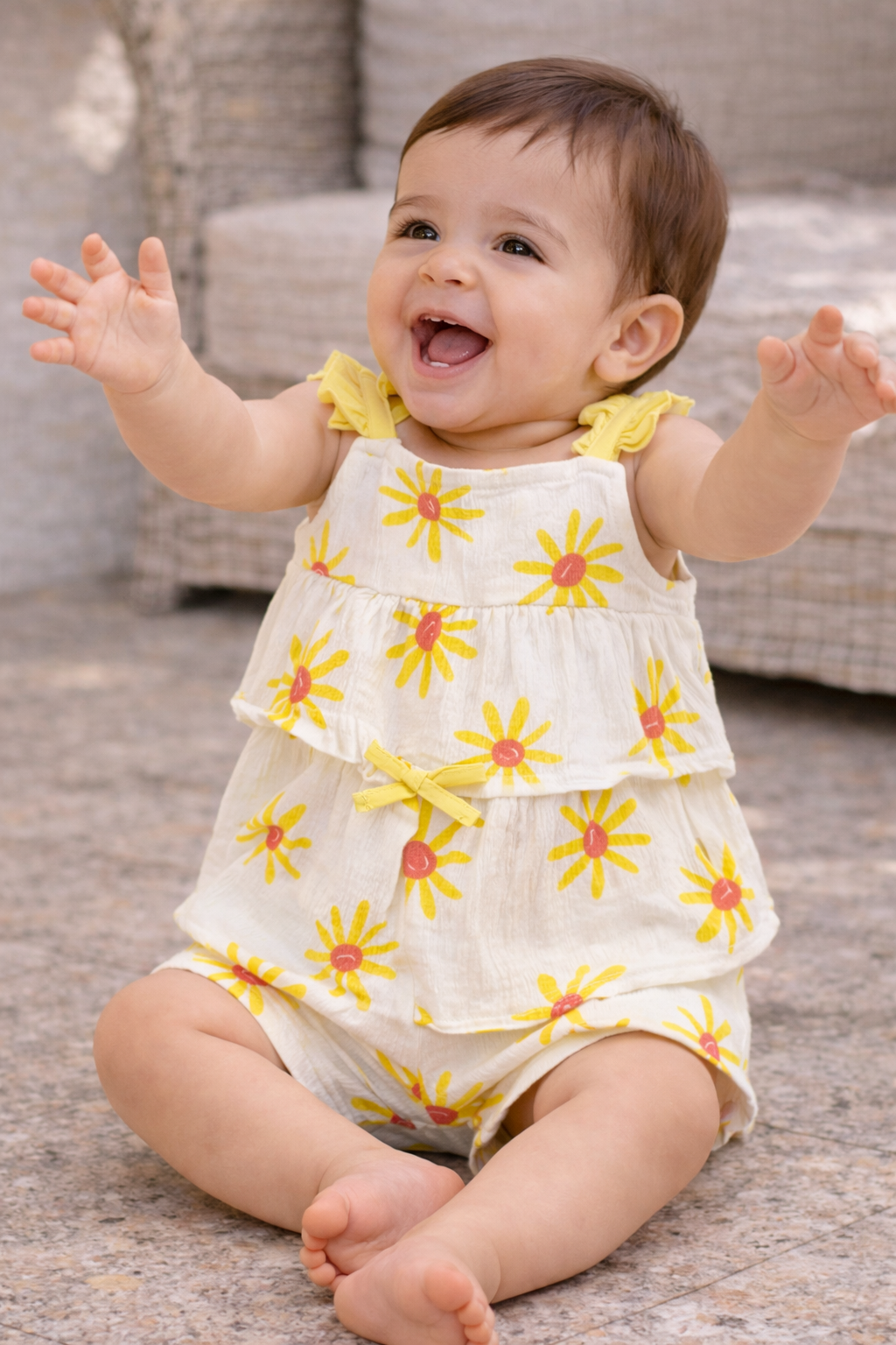 CONJUNTO PANTALON CORTO Y CAMISETA DE TIRANTES BEBE MAYORAL