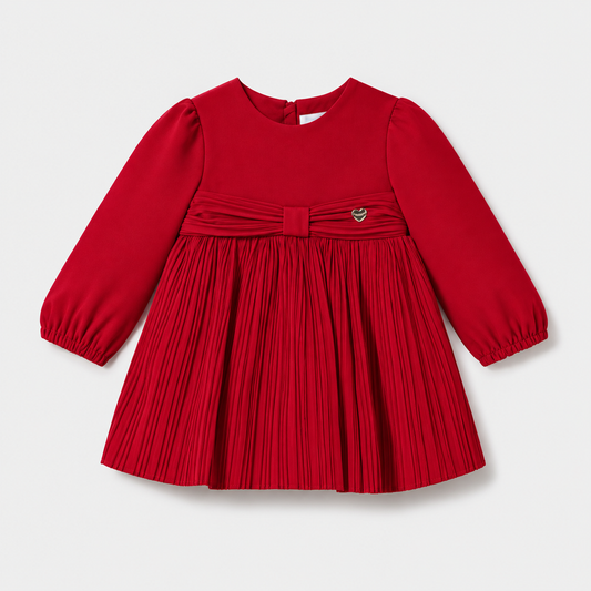 Vestido Mayoral rojo de terciopelo con falda plisada y manga larga para bebé