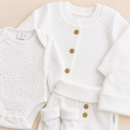 ⚪️ Conjunto Primer Día Tejido Ref. NOA – Blanco | Mara Baby