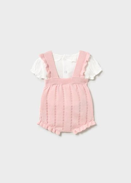 ⚪️ CONJUNTO PETO TRICOT Y BLUSA PARA RECIEN NACIDA ROSA