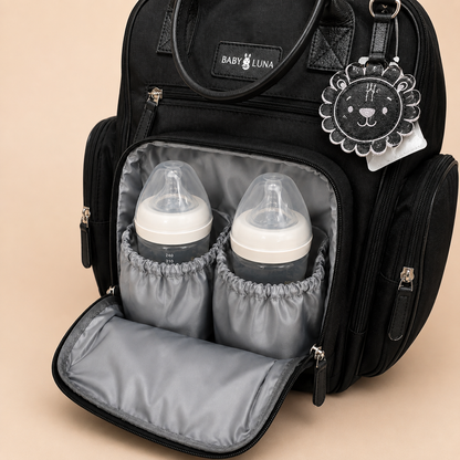 Mochila Pañalera Negra con Grabado de Leones - Mara Baby