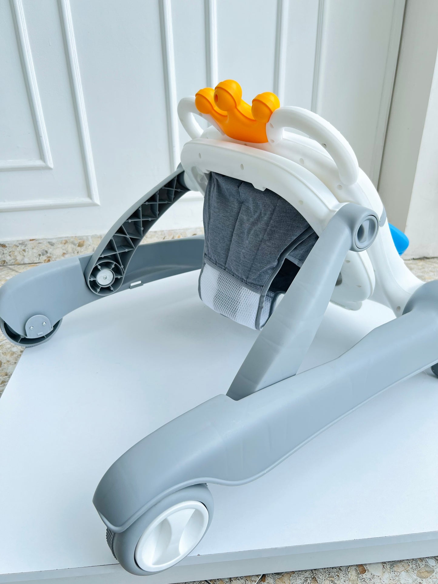 ANDADOR 2 EN 1 PARA BEBÉ BABYWALKER