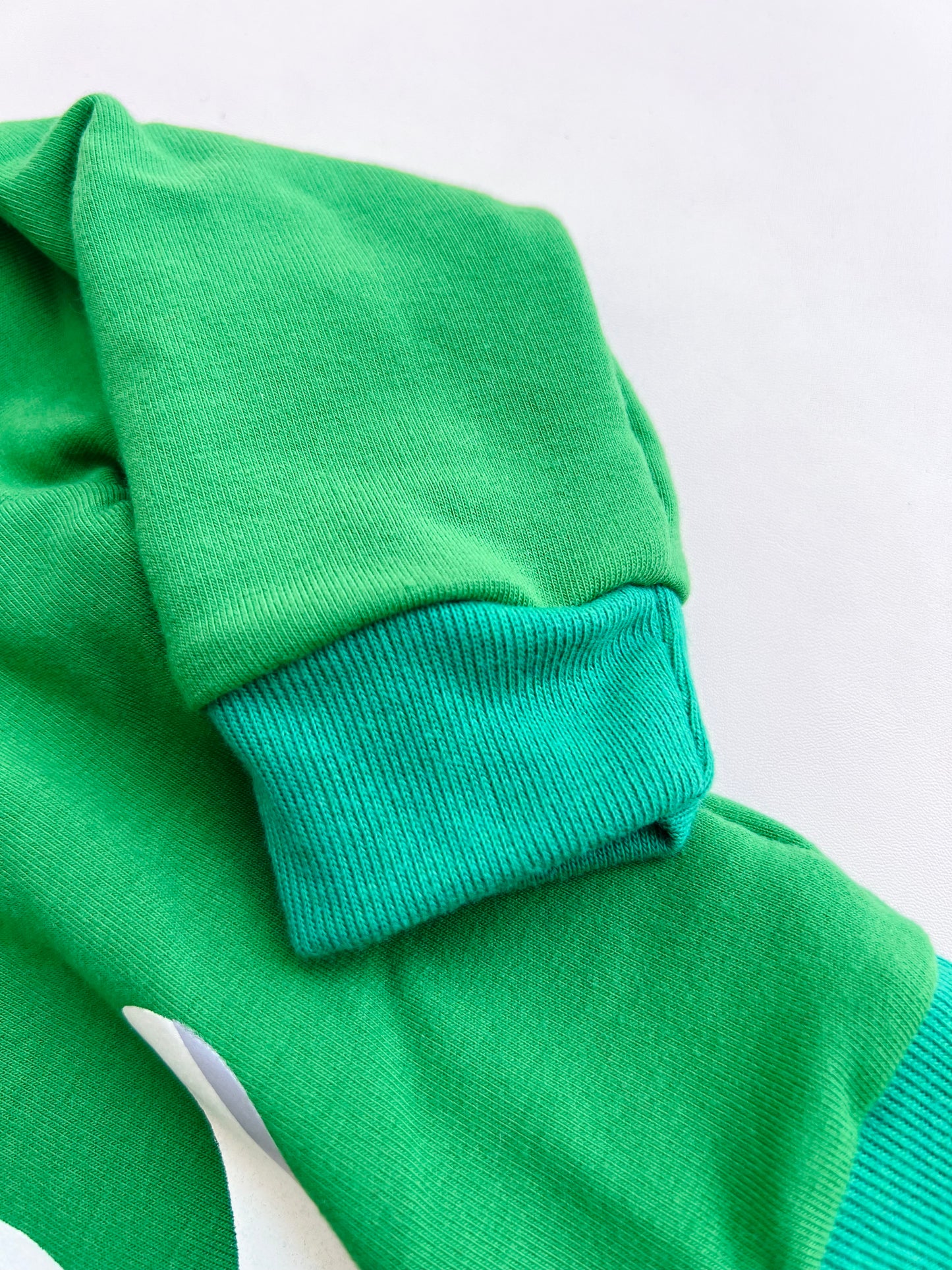 BUZO NAVIDEÑO OSITO