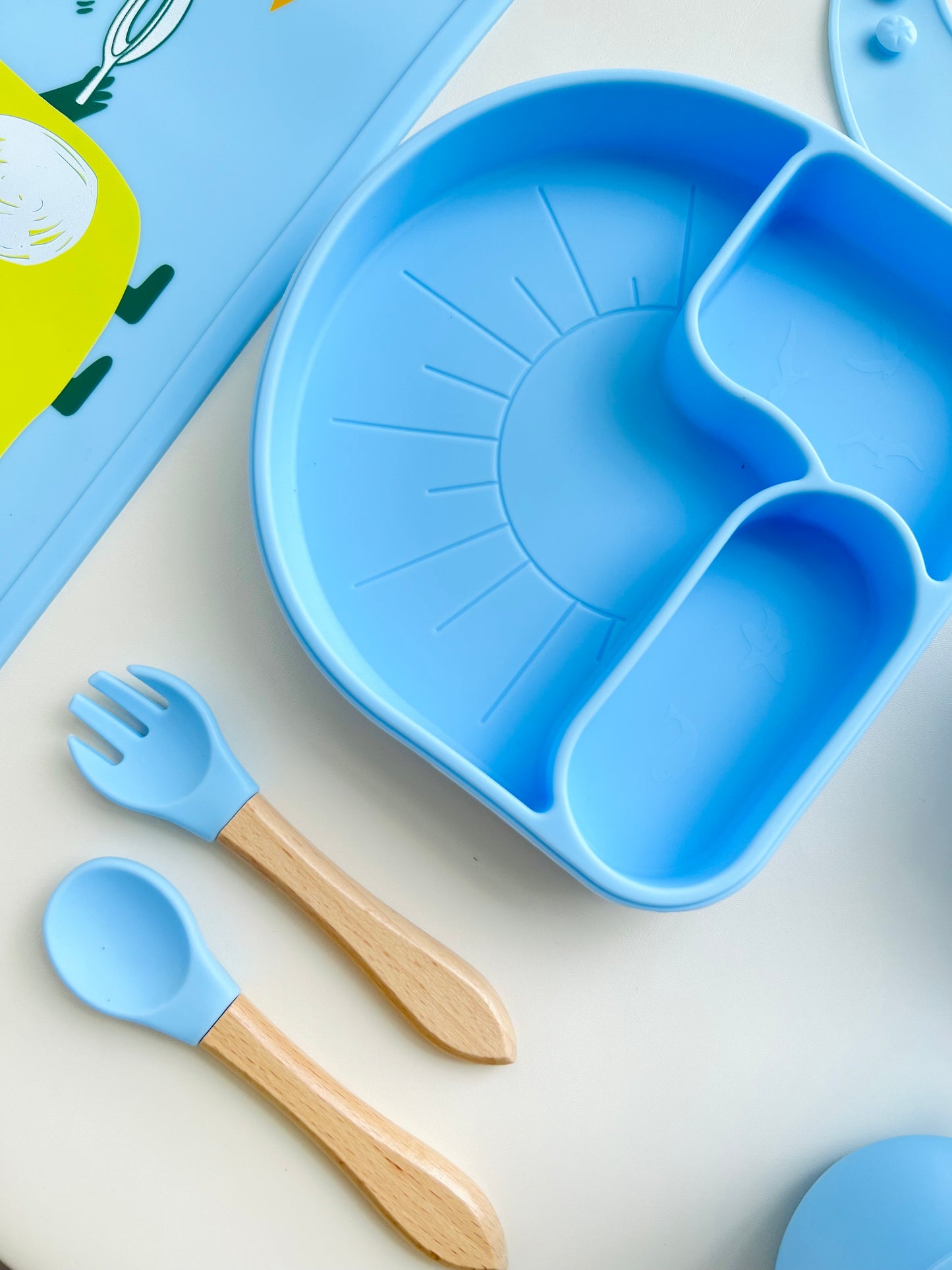 KIT ALIMENTACION DINOSAURIO
