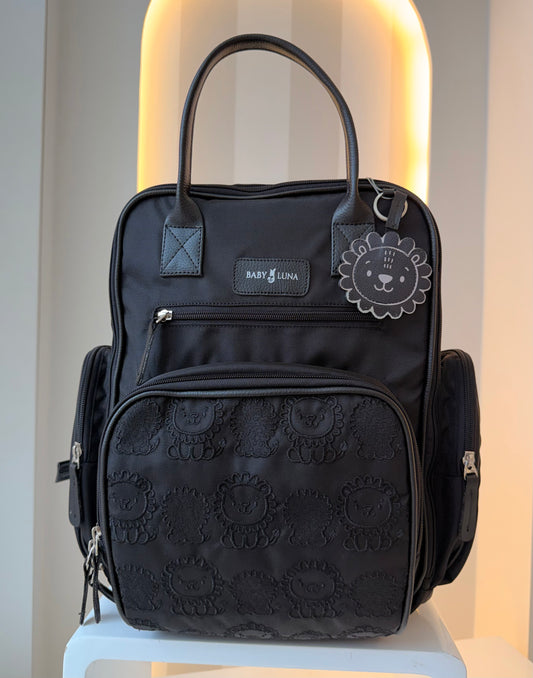 Mochila pañalera Baby Luna Leon – elegancia, resistencia y máxima organización