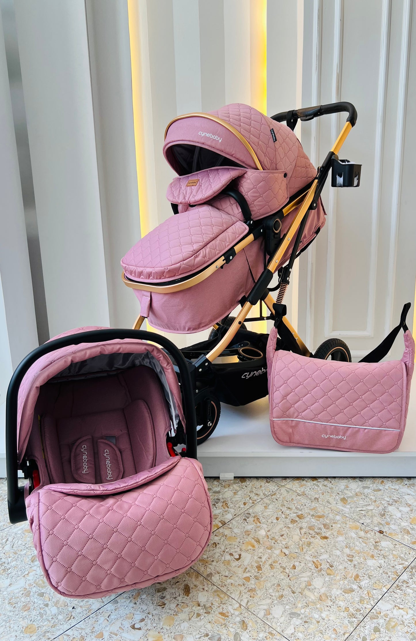 COCHE MOISÉS CYNEBABY ATENAS - ROSADO