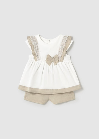 CONJUNTO PANTALÓN CORTO Y BLUSÓN MAYORAL