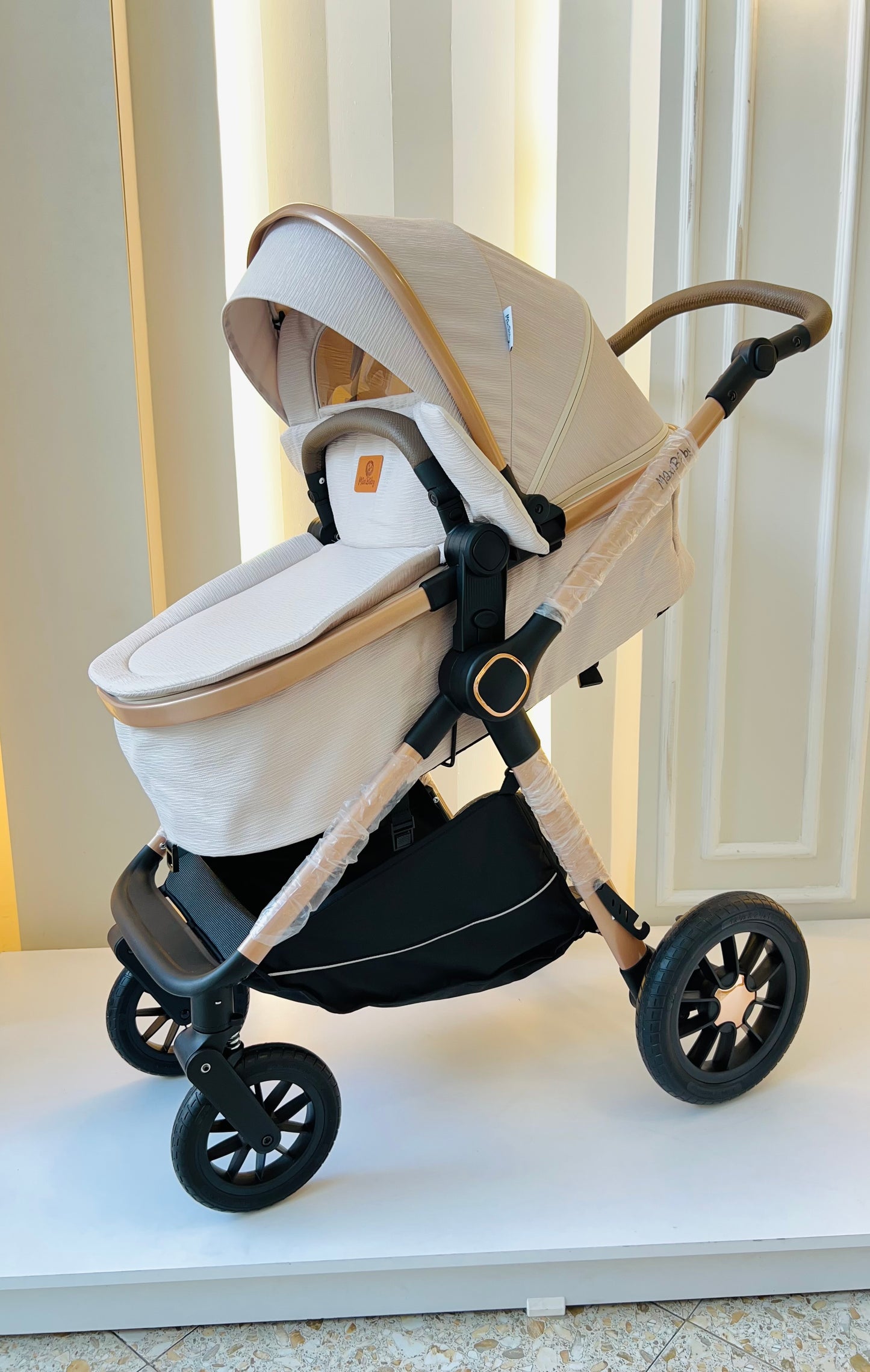 COCHE MOISÉS-NOVA MARFIL