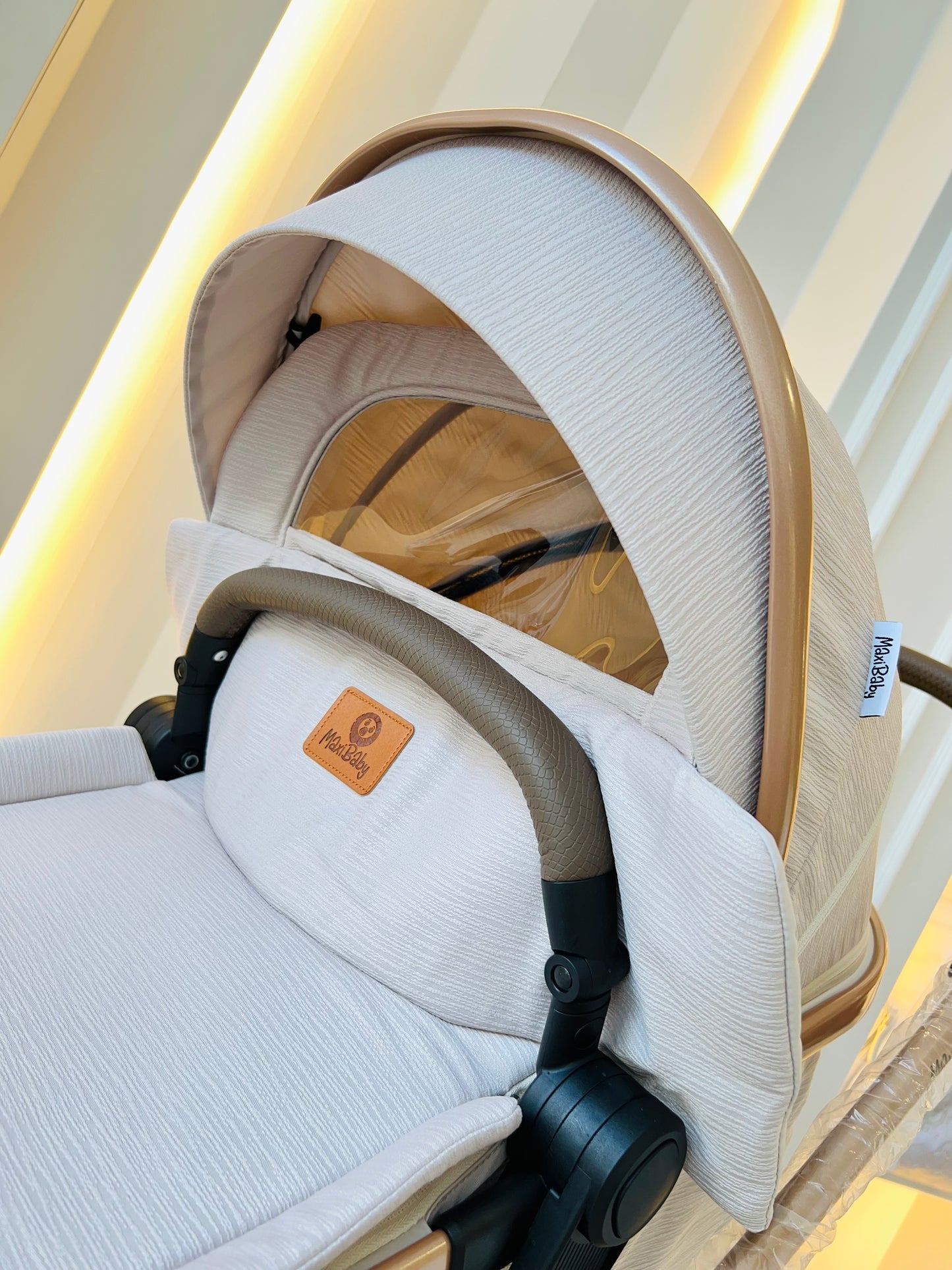 COCHE MOISÉS-NOVA MARFIL