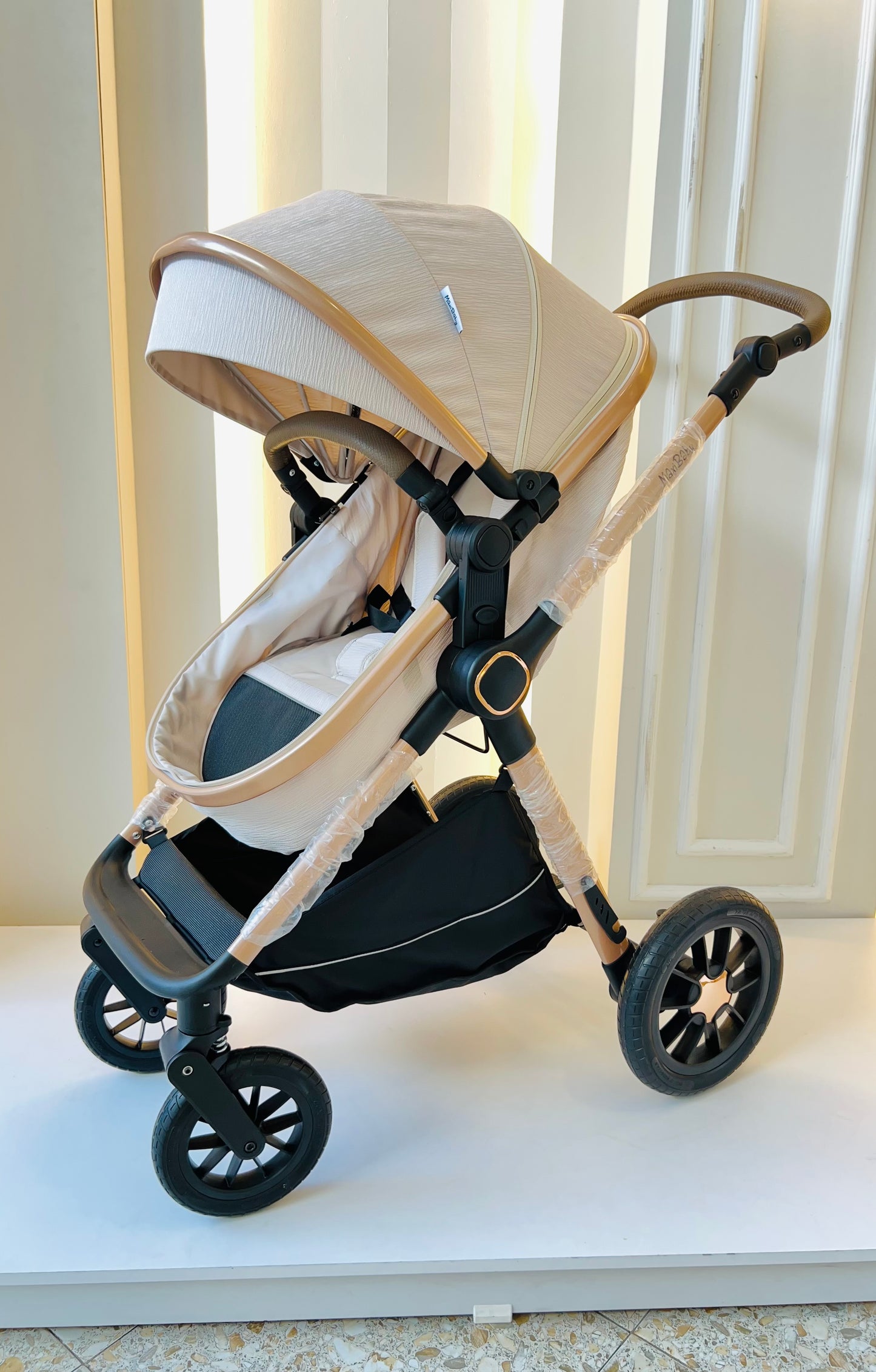 COCHE MOISÉS-NOVA MARFIL