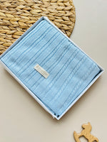 COBIJA CELESTE-AZUL PASTEL