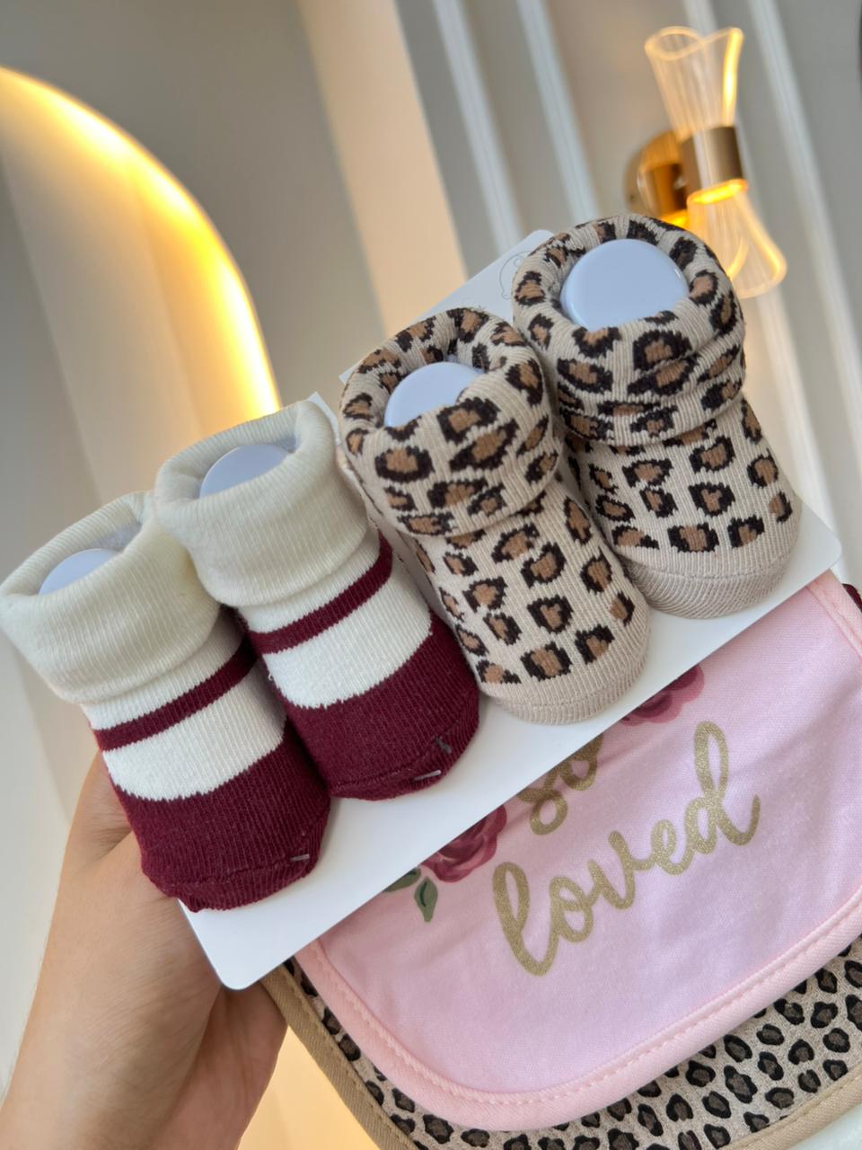 MEDIAS CON BABEROS-ANIMAL PRINT