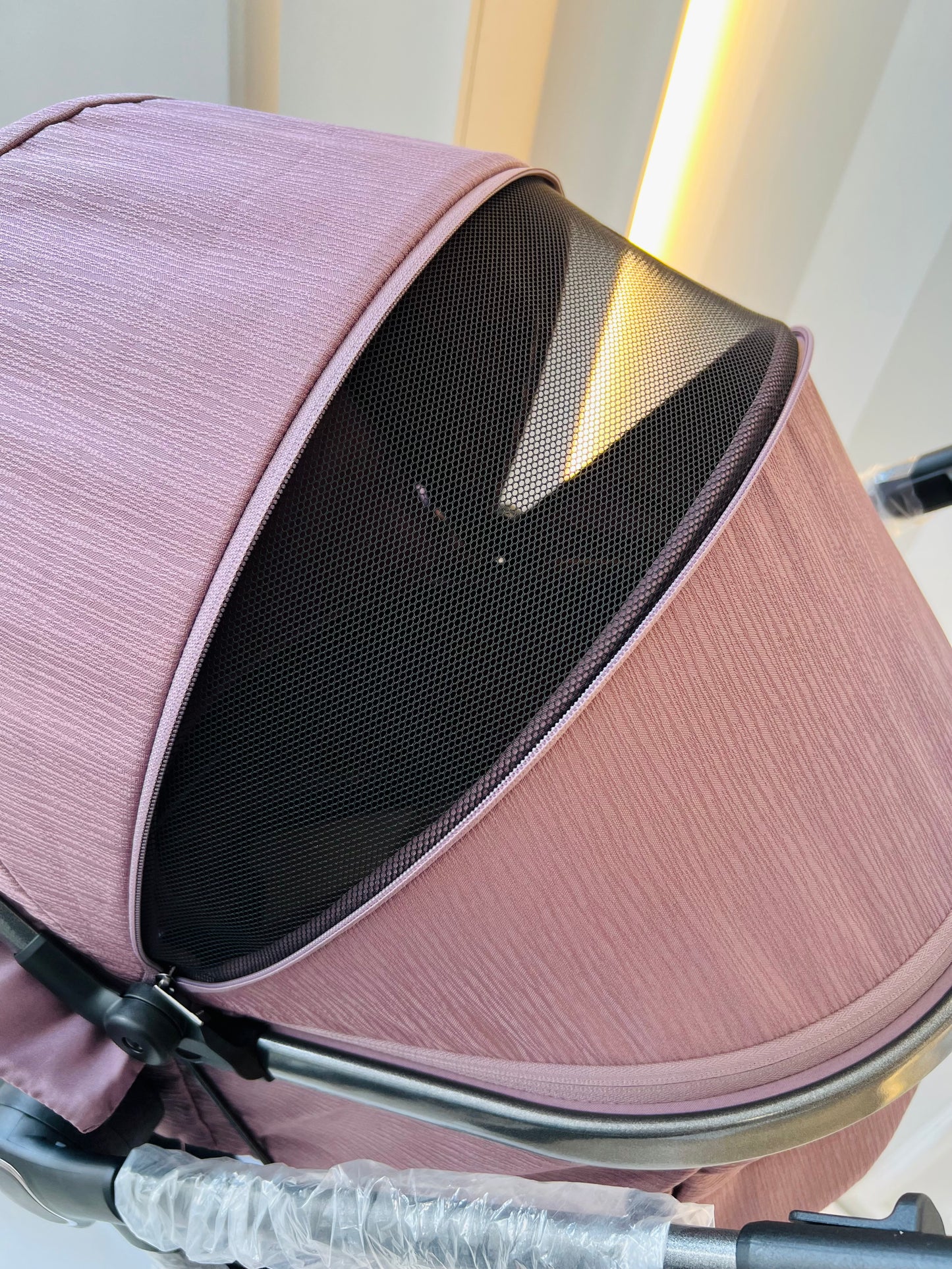 COCHE MOISÉS-NOVA MORADO