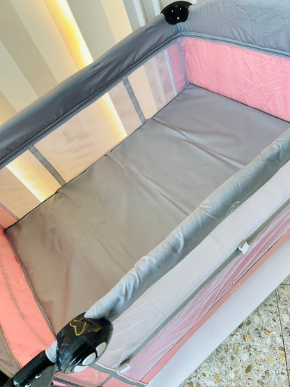 CUNA CORRAL COLECHO MILÁN ROSA