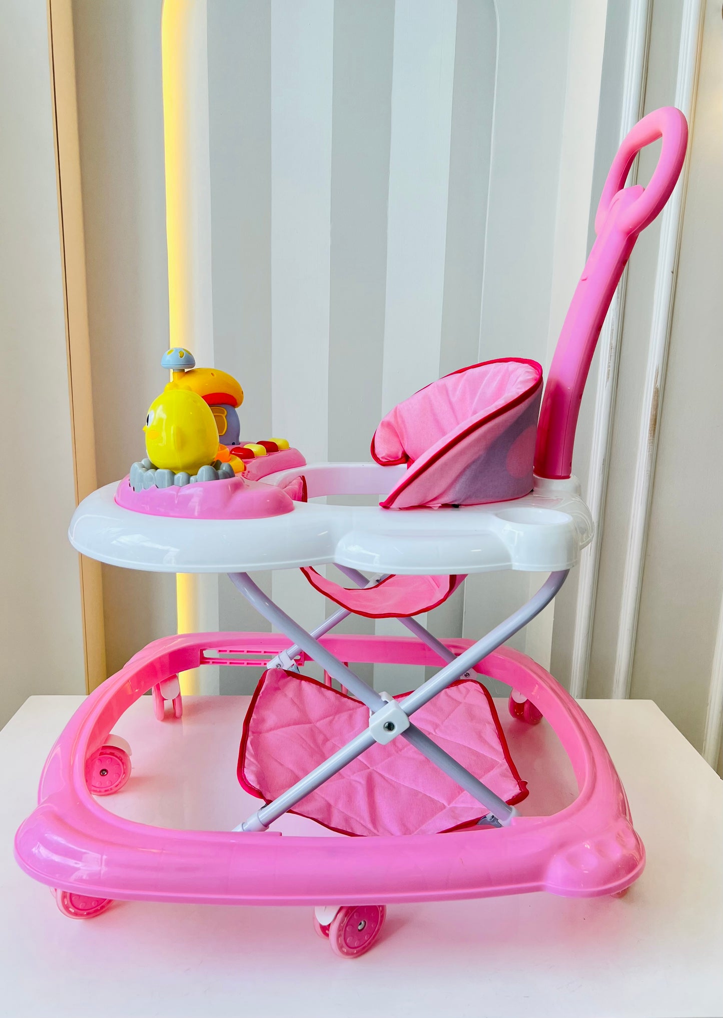 CAMINADOR POLLITO ROSA- MOBILU