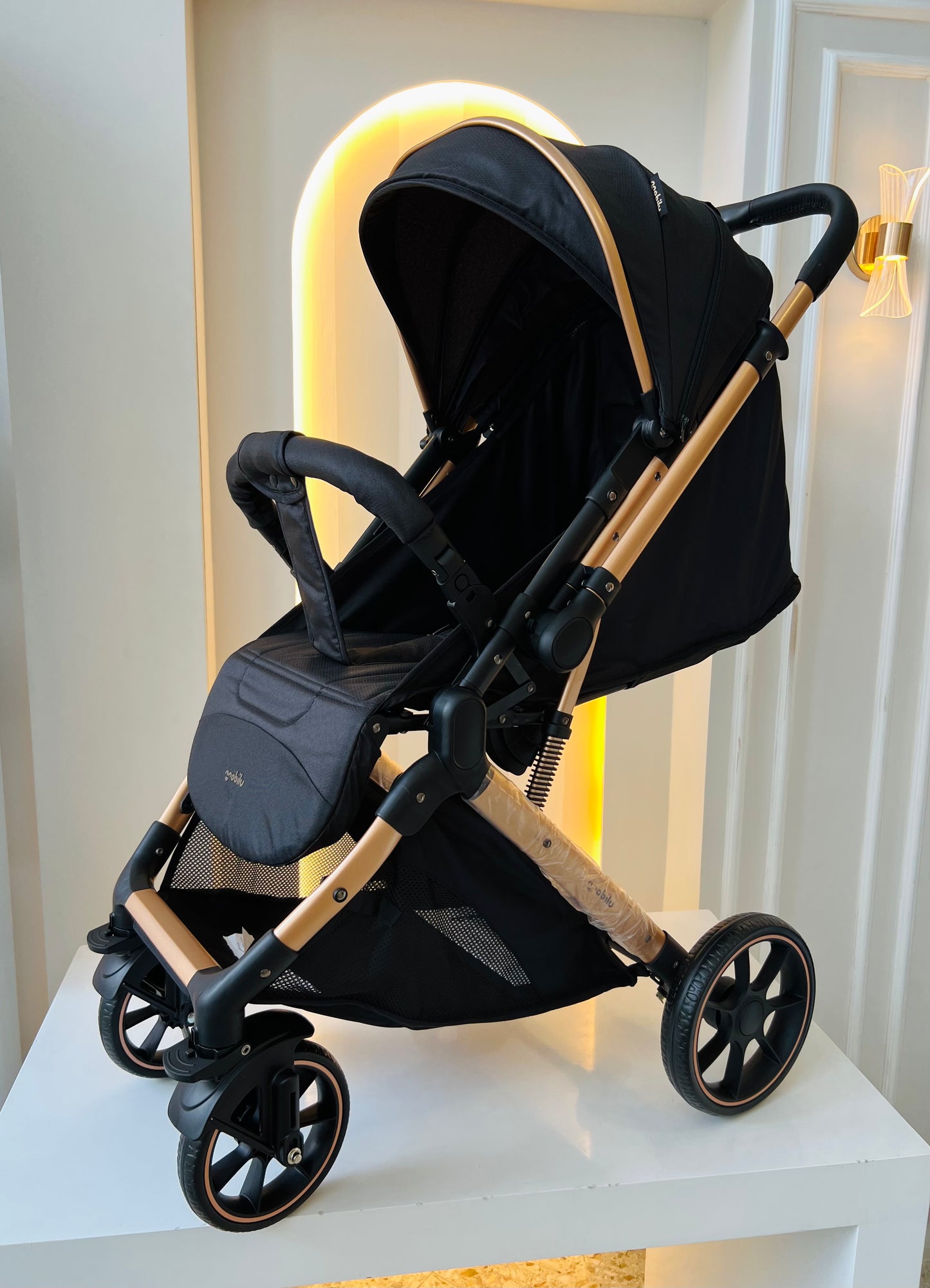 COCHE PASEADOR TOKIO NEGRO-MOBILU