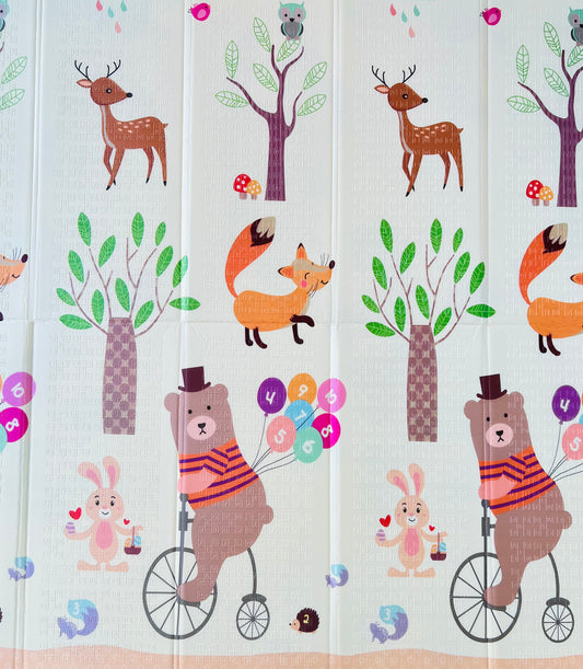 TAPETE DE GATEO DOBLE GLOBOS