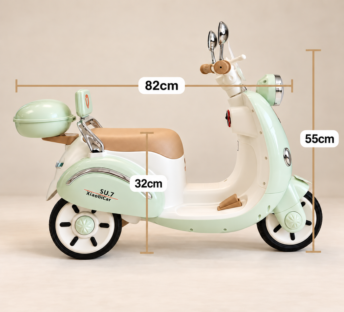 Scooter infantil Xiaodicar SU.7 verde menta, vista frontal de tres cuartos