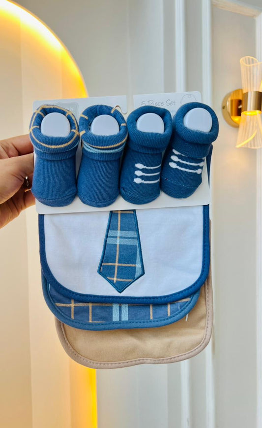 MEDIAS CON BABEROS-CORBATA