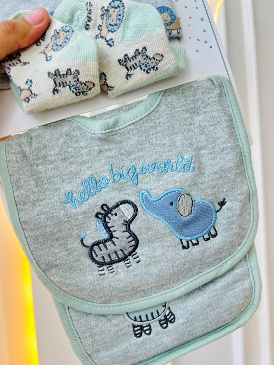 SET BABERO,MEDIA Y GORRO - VERDE DINO
