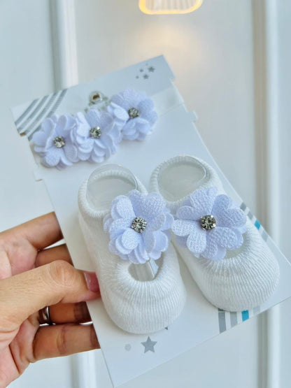SET BALERINAS ANTIDESLIZANTES CON DIADEMA - FLORAL BLANCO