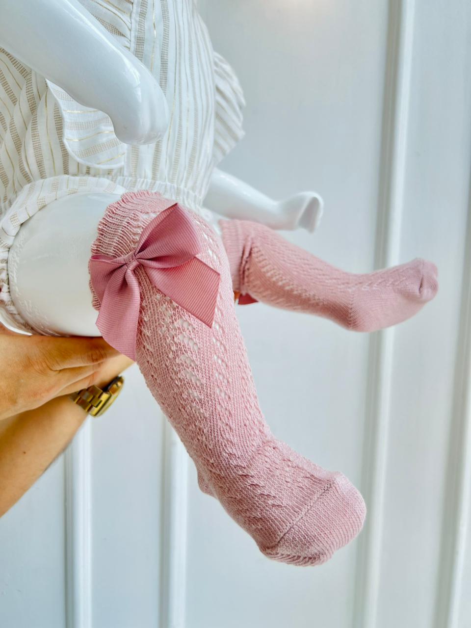 MEDIAS ESPAÑOLAS PARA BEBE CON LAZO - COLOR ROSA - TALLA S & M
