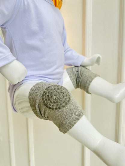 RODILLERAS PROTECTORAS CON AGARRE ANTIDESLIZANTE - COLOR GRIS JASPEADO - TALLA S