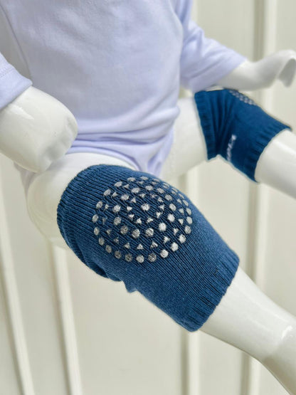 RODILLERAS PROTECTORAS CON AGARRE ANTIDESLIZANTE - COLOR AZUL OSCURO - TALLA S