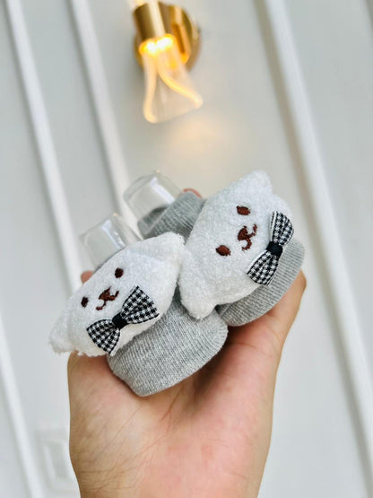 MEDIAS ANTIDESLIZANTES PARA BEBE CON LAZO DECORATIVO - DISEÑO ANIMALITOS
