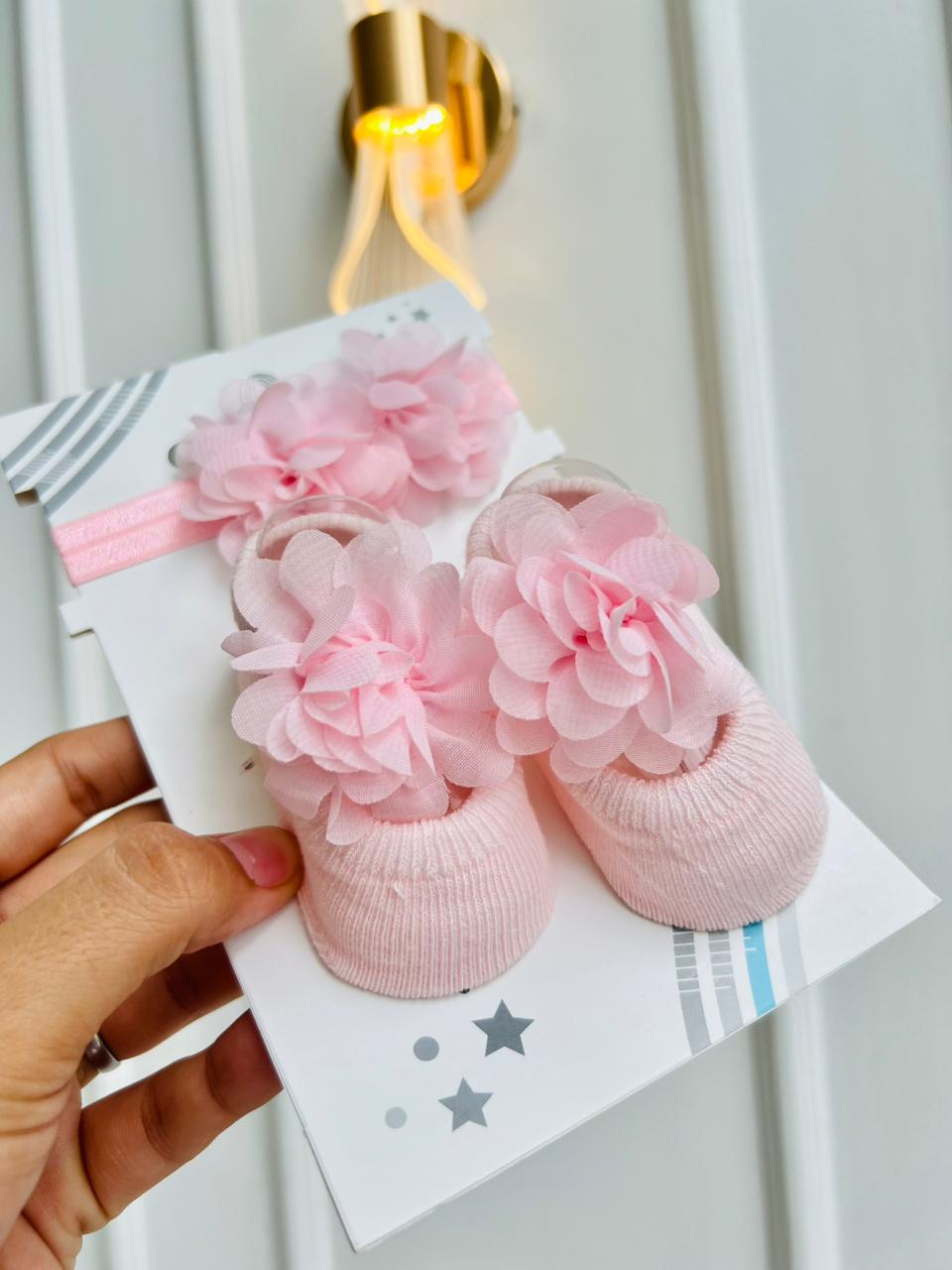 SET BALERINAS ANTIDESLIZANTES CON DIADEMA - FLORAL ROSADO