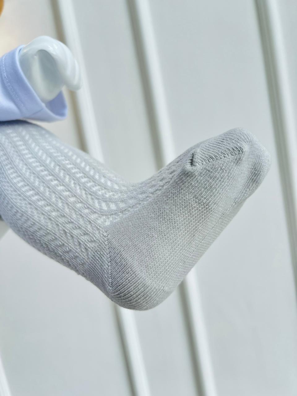 MEDIAS ESPAÑOLAS PARA BEBÉ - COLOR GRIS - TALLA M