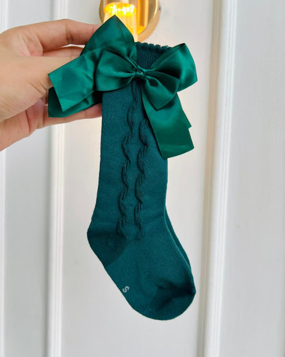 MEDIAS ESPAÑOLAS PARA BEBÉ - COLOR VERDE ESMERALDA - TALLA M