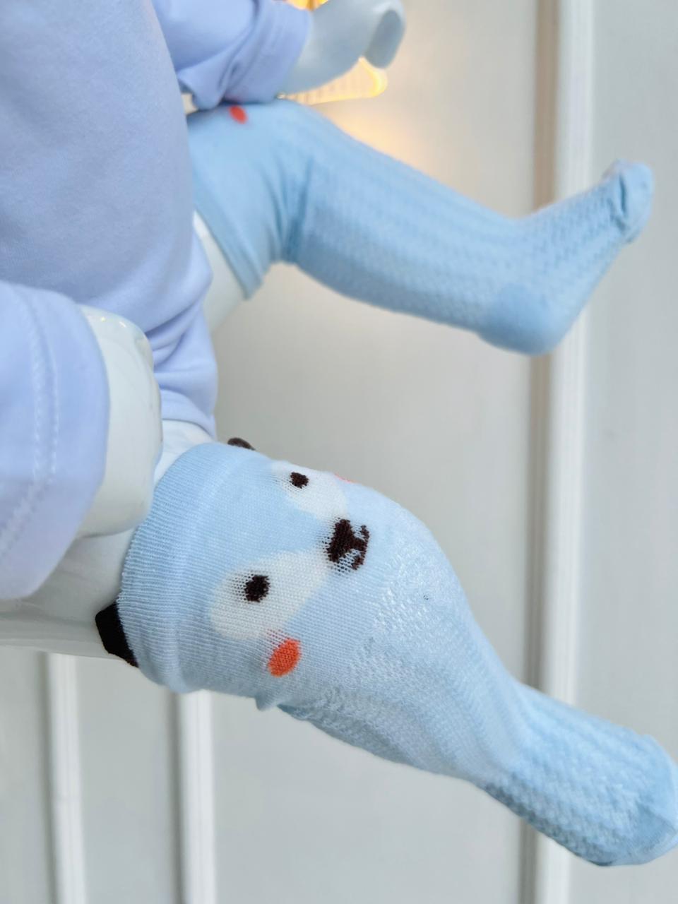 MEDIAS LARGAS PARA BEBÉ - DISEÑO DE PERRITO - COLOR CELESTE