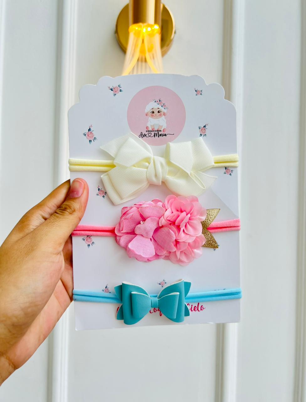 SET DE DIADEMAS PARA BEBÉ CON LAZO - MULTICOLOR