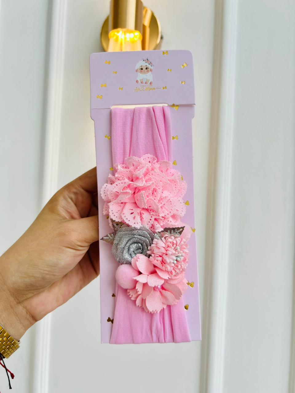 DIADEMA TURBANTE PARA BEBÉ CON FLORES DECORATIVAS - COLOR ROSADO