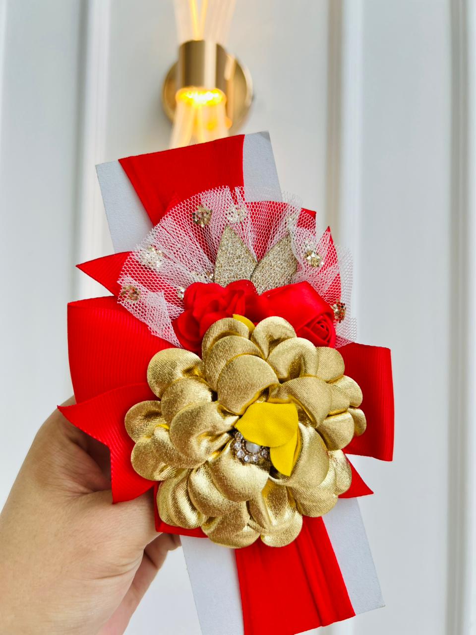 DIADEMA PARA BEBÉ CON FLORES DECORATIVAS - DISEÑO FLORAL