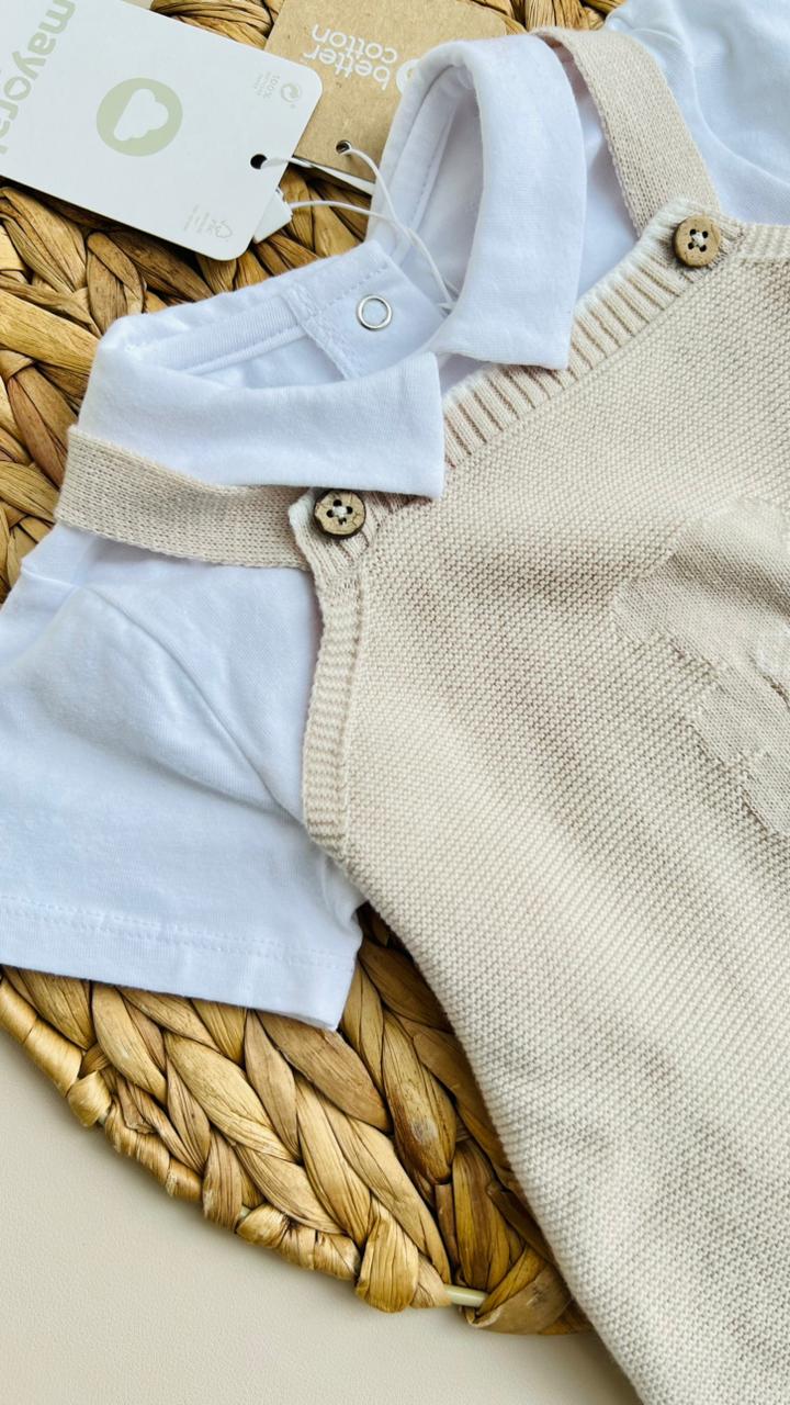 CONJUNTO PARA BEBÉ - OVEROL TEJIDA CON CAMISA