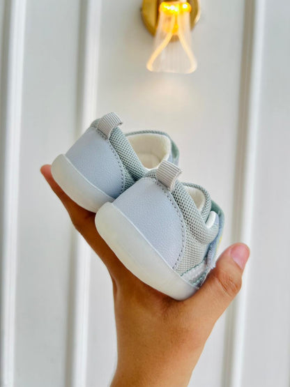ZAPATOS PARA BEBÉ - TALLA 15