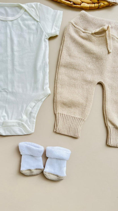 SET TEJIDO REF - ALANA PUPPET CON COBIJA - BEIGE