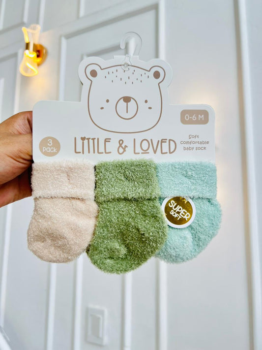 SET MEDIAS PLUSH ¨LITTLE & LOVE¨ X3 - 0 A 6 MESES